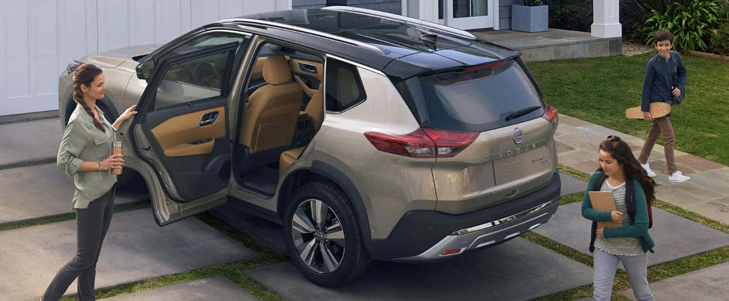 Family with Spacious 2023 Nissan Rogue