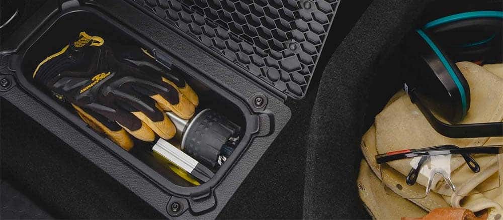 RAM 1500 Classic Storage