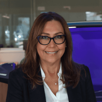 Laura V. Torres