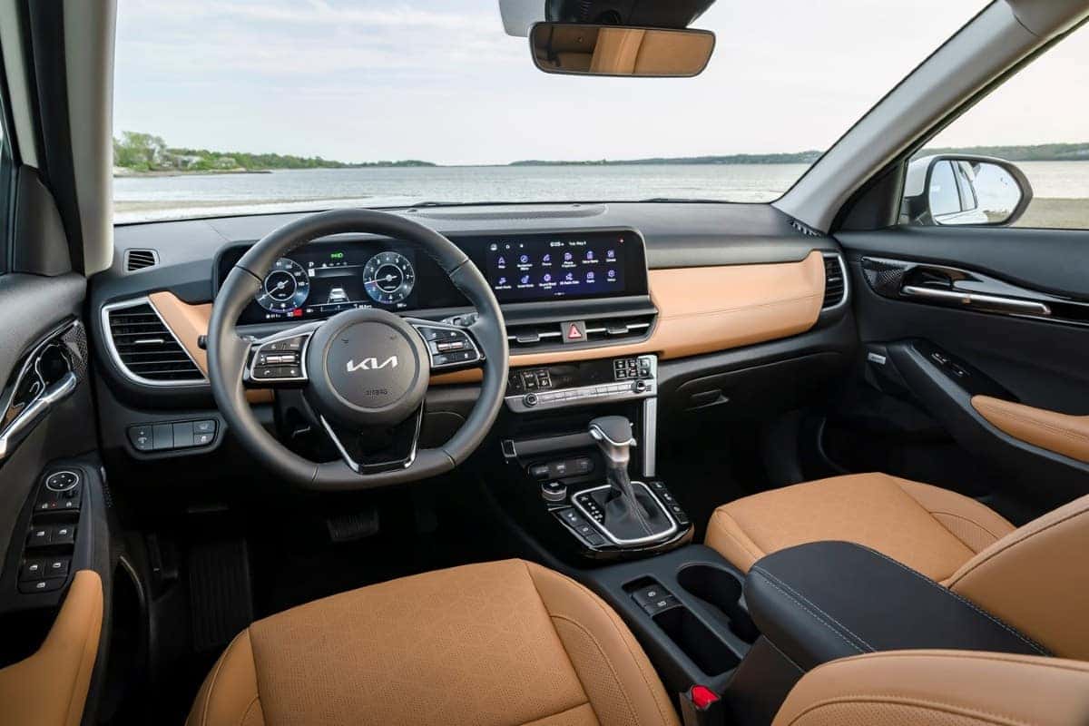 2024 Kia Seltos Interior Cabin Dashboard