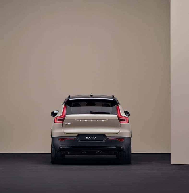 2025 Volvo EX40 | Rear profile of a 2025 Volvo EX40 