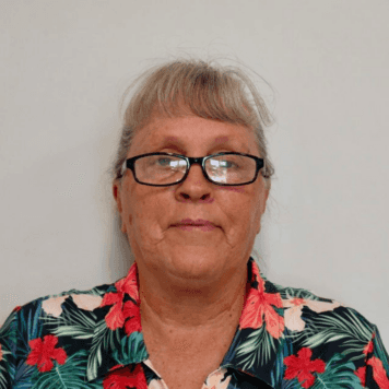 Tracy Linder