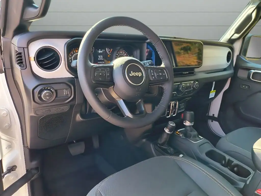 2026 Jeep Gladiator Dashboard