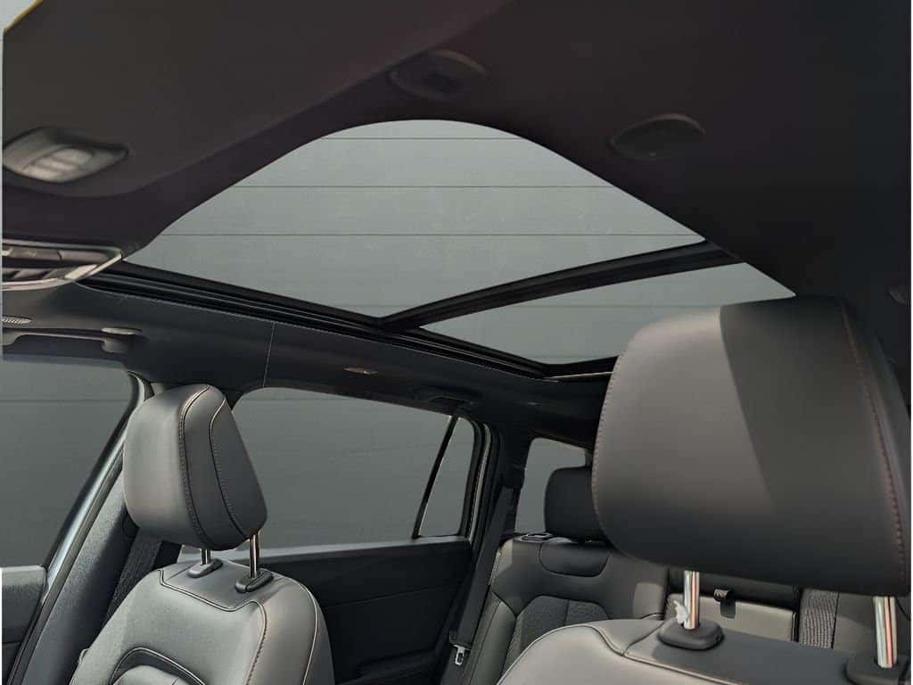 2026 Jeep Cherokee Interior