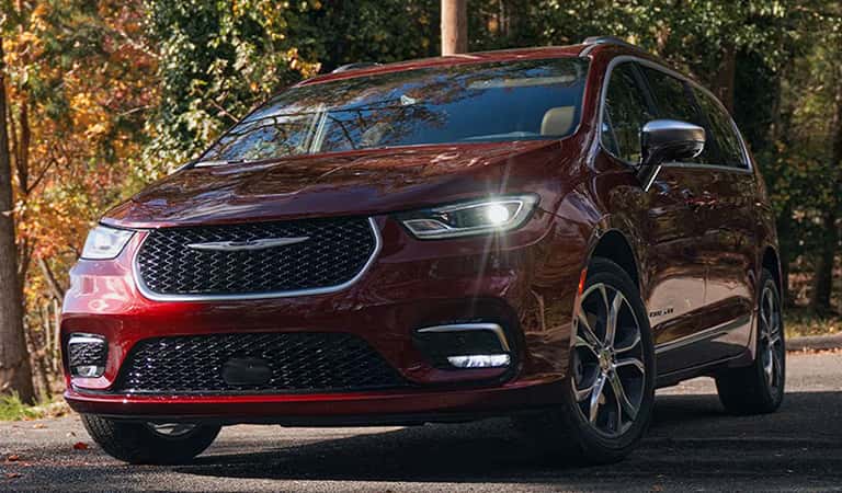 New 2026 Chrysler Pacifica Fayetteville NC