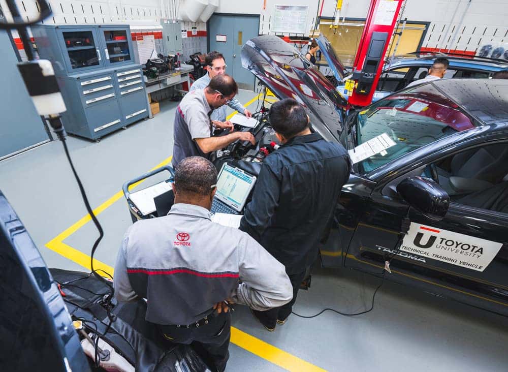 Why do people choose Toyota? Reason #3 | Heninger Toyota