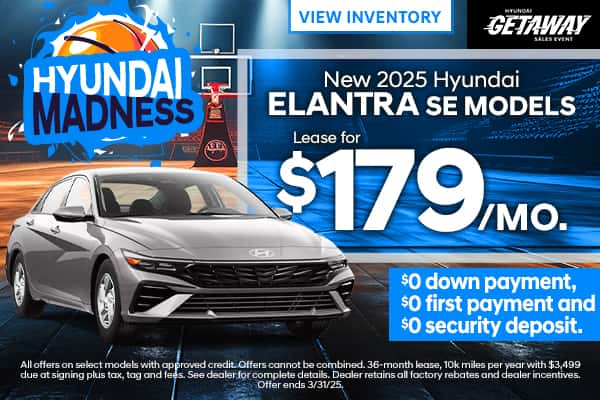 <center><strong>2025 Hyundai Elantra SE</strong></center>