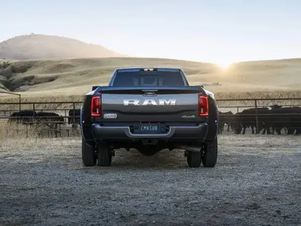 2025-RAM-3500-Back