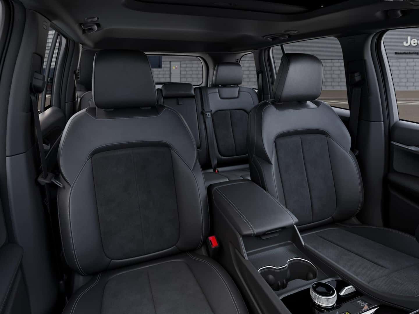 2026 Jeep Grand Cherokee Interior