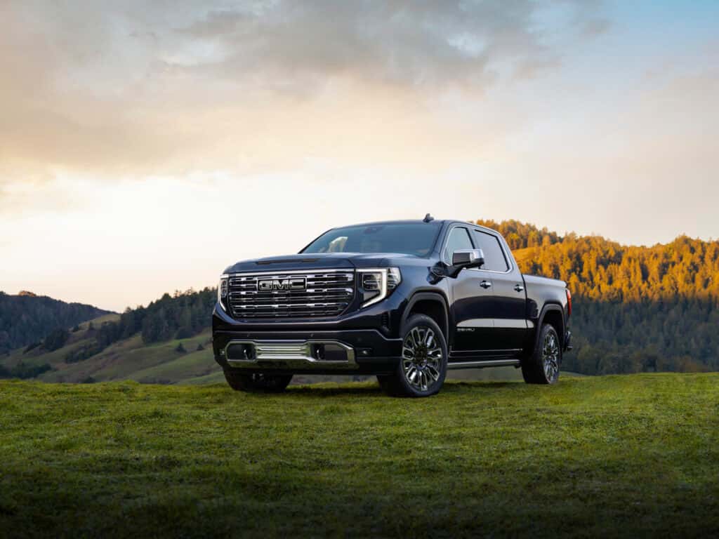 2025 GMC Sierra 1500 Denali Ultimate luxury truck in Vader Chrome