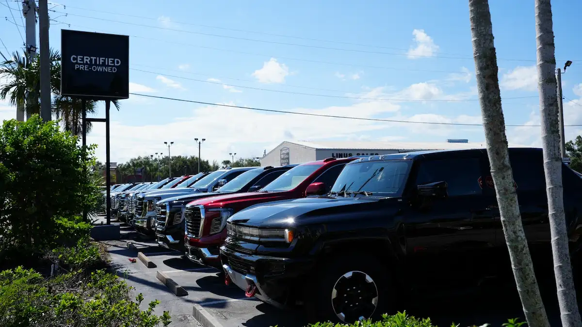 GMC oil change in Vero Beach at Linus Buick GMC — ACDelco full synthetic oil change with GM Certified Service, 1401 US-1, Vero Beach, FL