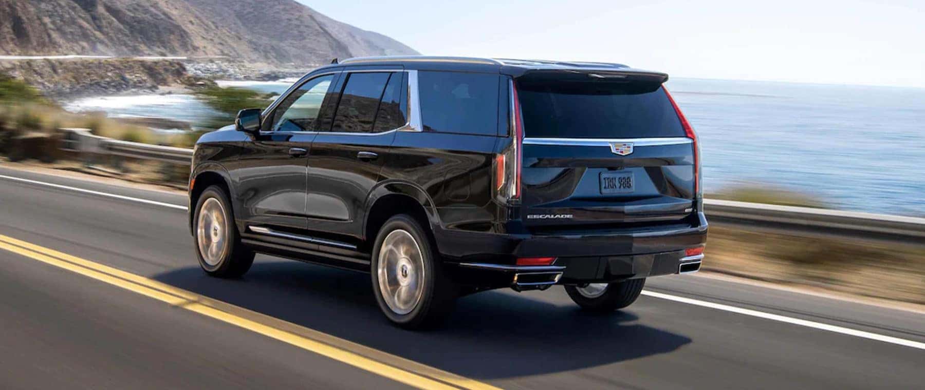 LinusCadillac-EscaladeLease-SlideShowEXT2