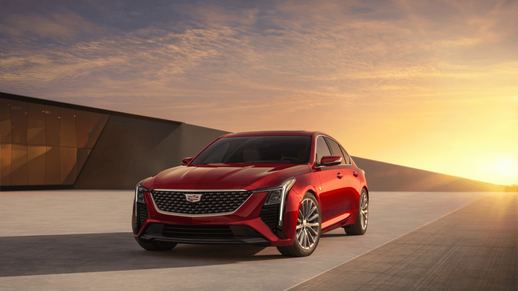 2025 Cadillac CT4 vs Cadillac CT5 side-by-side comparison in Vero Beach