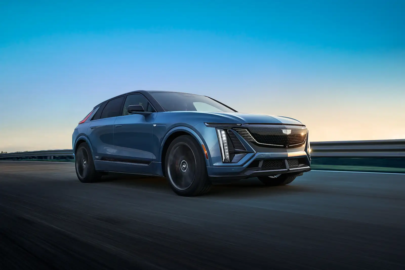 Cadillac LYRIQ lease deals for Stuart drivers — all-electric luxury SUV at Linus Cadillac of Vero Beach, 1401 US-1