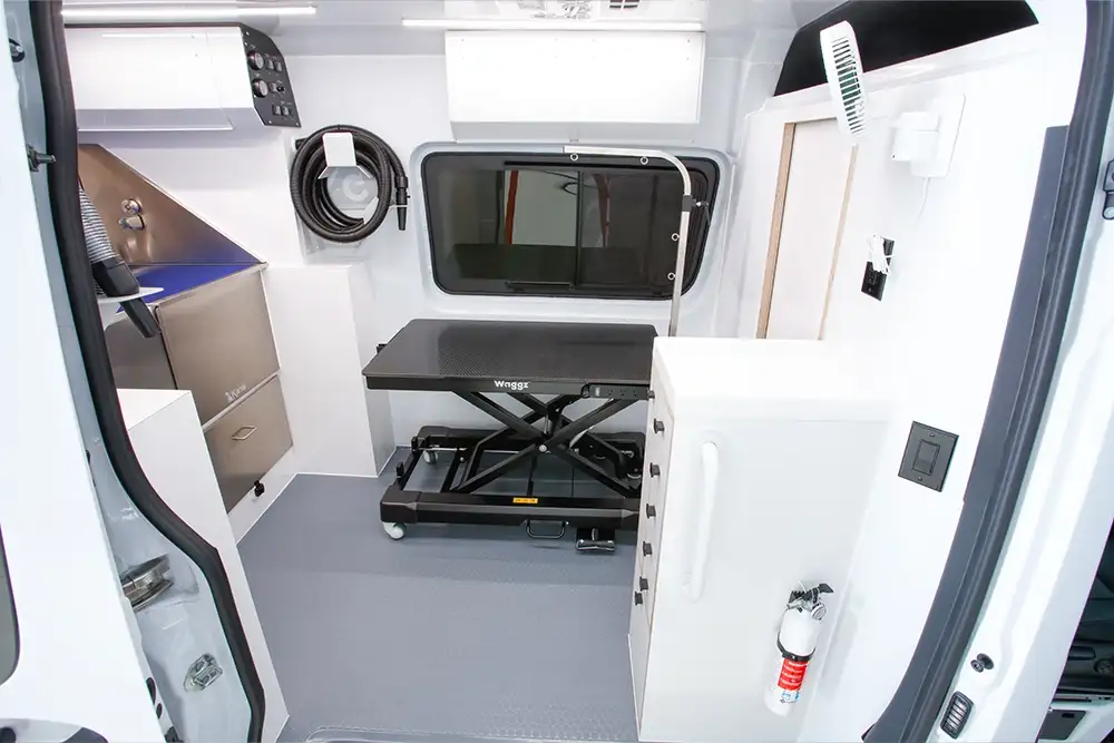 Mercedes Benz Sprinter Mobile Grooming Van