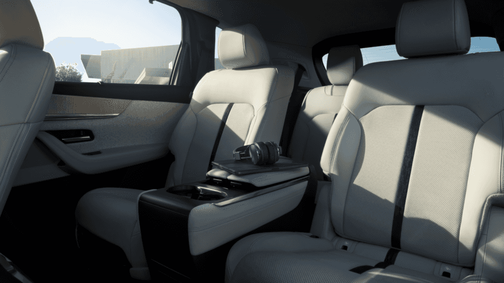 2025 Mazda CX90 interior