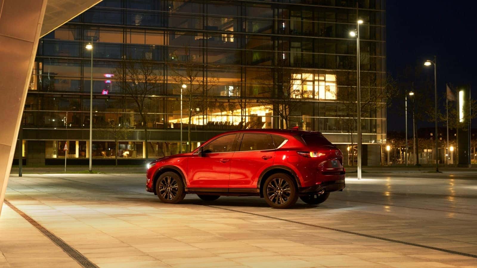 Red Mazda cx 5